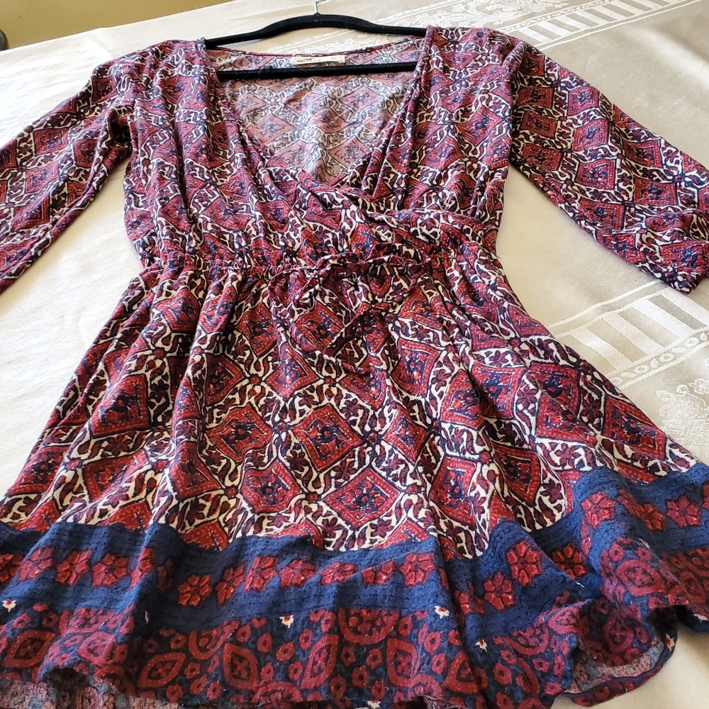 Hollister Burgundy Romper S F2170. - Picture 1 of 6